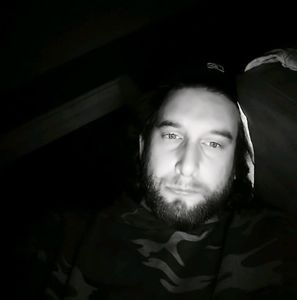 Meet your Posher, Maxime